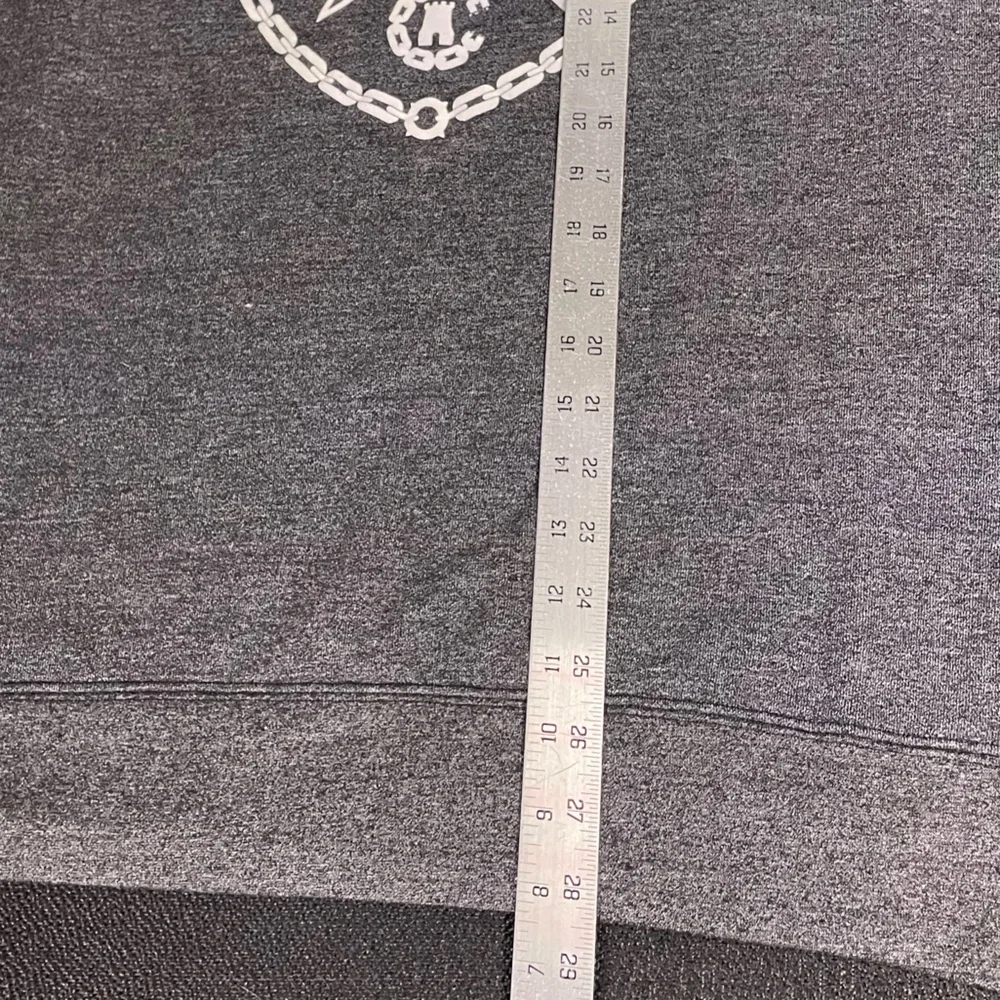 Crooks & Castles heather grey crew neck graphic sweatshirt sz XL
